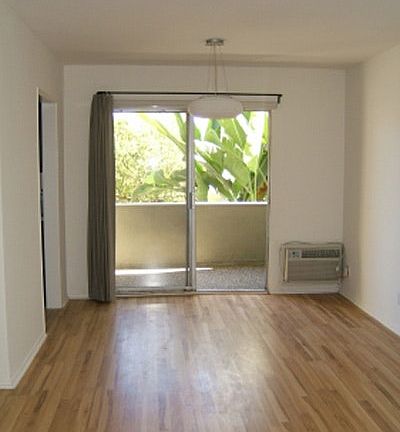 3rd image of 10723 La Grange Ave APT 3