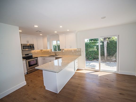 Dining Area / Kitchen