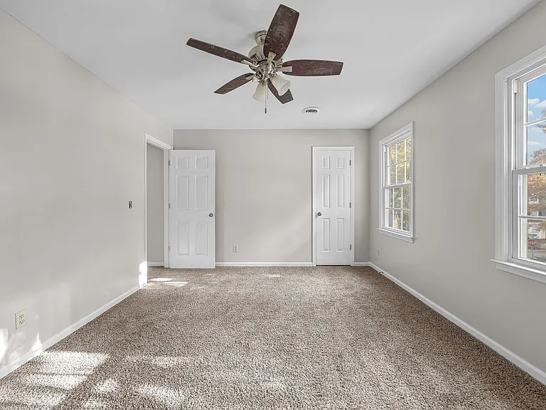13 Sunridge Ct — Photo 19