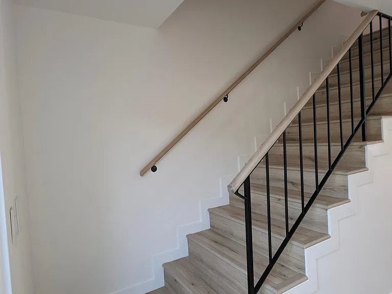 809 S 4th St #6 — Photo 6