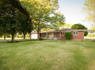 13724 McKanna Rd, Minooka, IL 60447