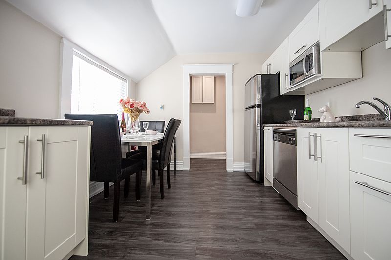 Winnipeg Apartment for rent - 3 Bedrooms — photo 7