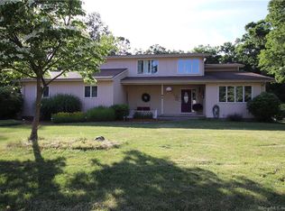 315 Eastbury Hill Rd, Glastonbury, CT 06033