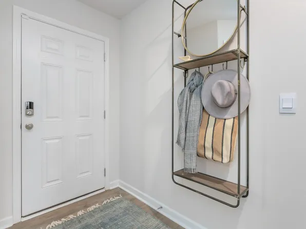 3132 Mallory Dr, Haw River, NC 27258