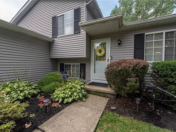 2nd image of 14776 Wilmington Dr