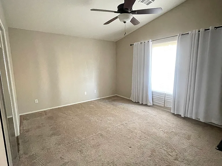 18213 N 147th Dr — Photo 15