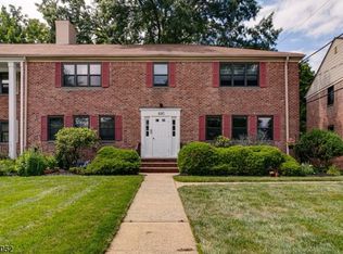 53 Sandra Cir, Westfield, NJ 07090