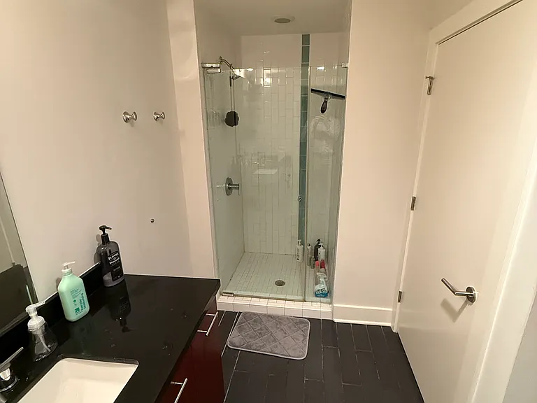 603 Davis St #807 — Photo 5