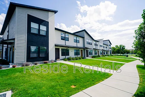 220 N Spring Creek Pkwy Photo 1