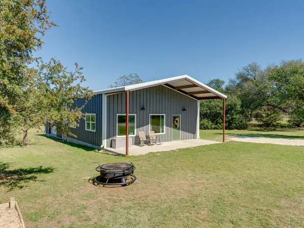 140 Bear Branch Rd, Purmela, TX 76566