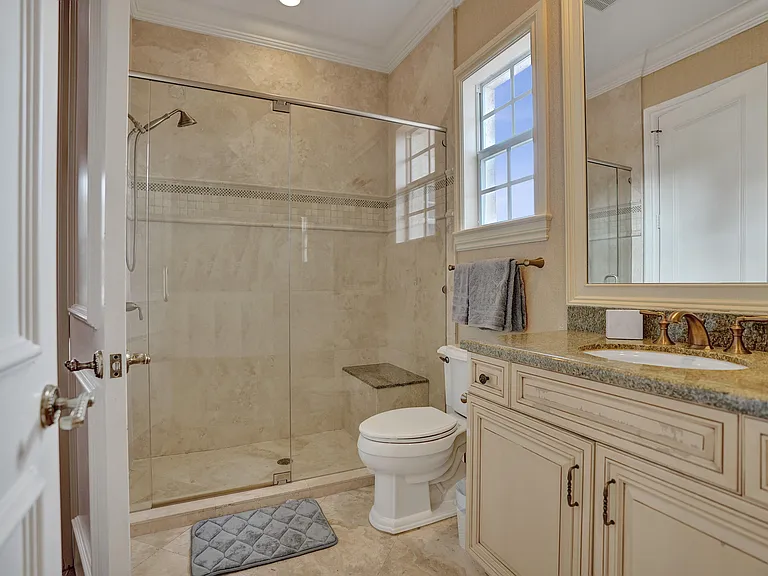 18669 SE Palm Island Ln — Photo 43