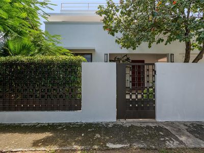 2160 Calle General Patton, San Juan, PR, 00913