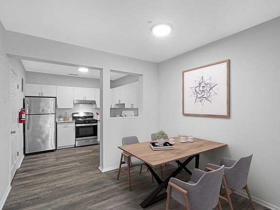 Dining area virtually staged