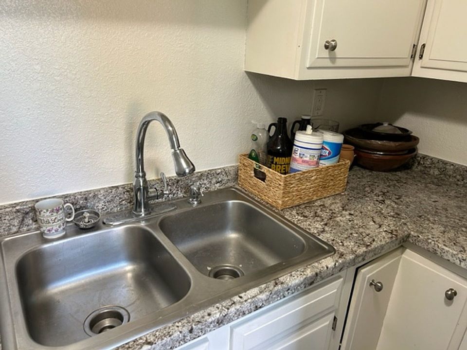 1st image of 1605 Sanya Cir APT 2