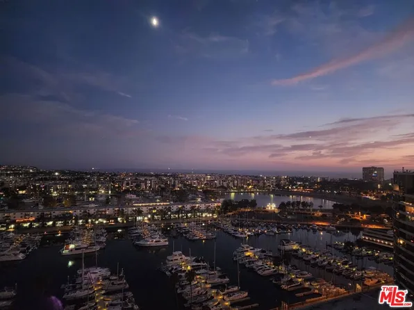 4314 Marina City Dr #Penthouse 17, Marina Del Rey, CA 90292