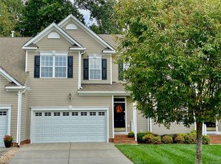 521 Scotter Hills Ln, Midlothian, VA 23114