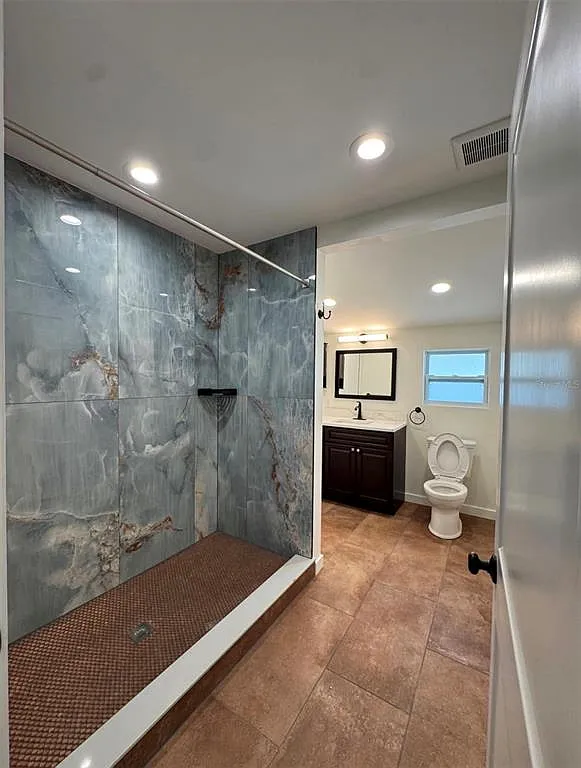 2 bed, 1.0 bath, 1080 sqft, $2,300 — Photo 4