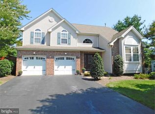 13 Devon Rd, Newtown, PA 18940