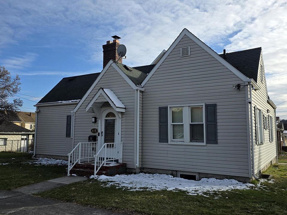 1st image of 815 N 4th St