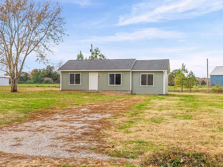 225 Military Rd — Photo 1