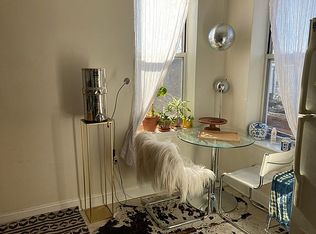 60-02 Catalpa Ave #3R, Ridgewood, NY 11385