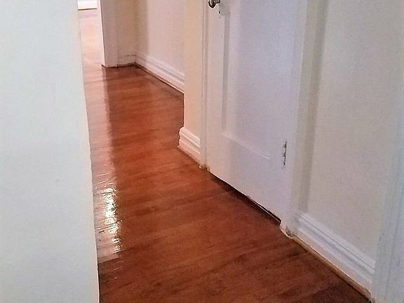 4th image of 2800 Bailey Ave APT 32B