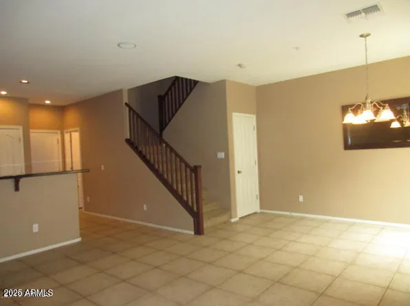 7521 S 31ST Place, Phoenix, AZ 85042