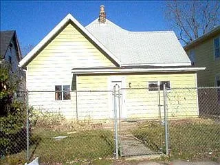 566 W Taylor St photo 1