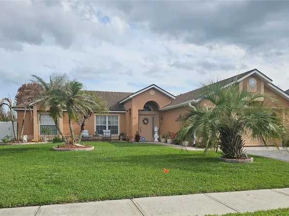2842 Berkshire Cir, Kissimmee, FL 34743