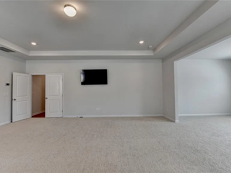 7410 Ansley View Ln — Photo 46