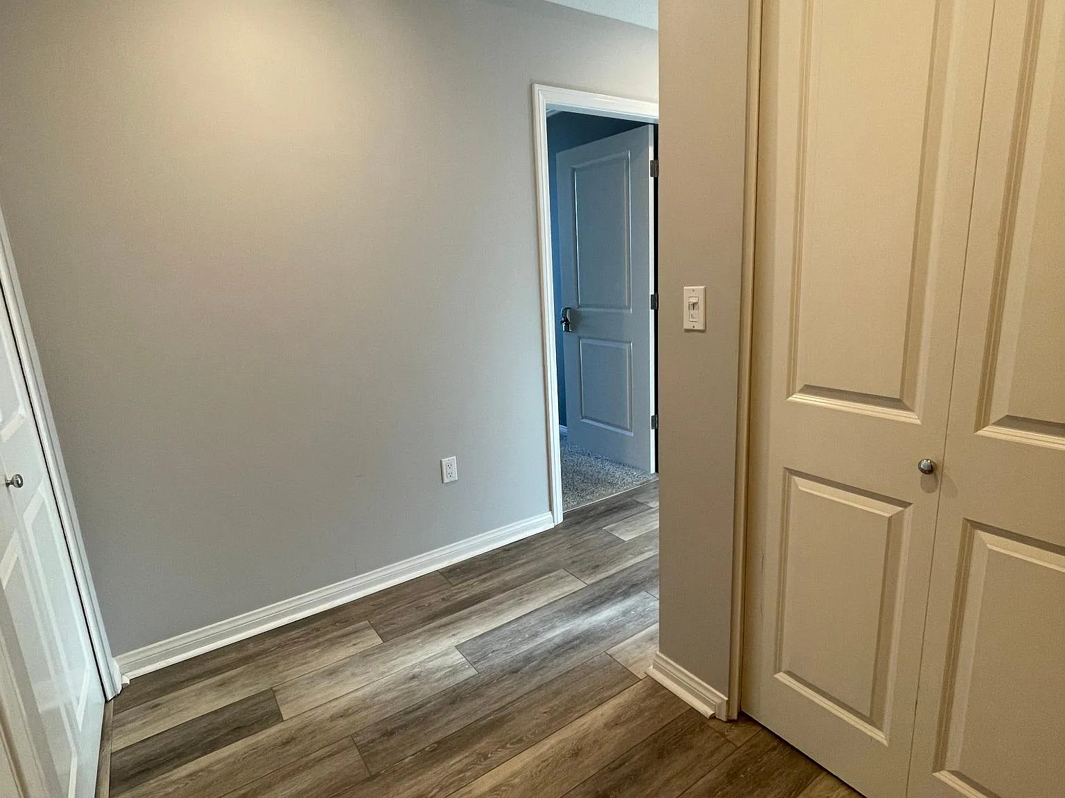 850 Beech St — Photo 4