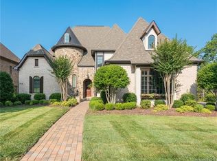 5818 Five Knolls Dr, Charlotte, NC 28226