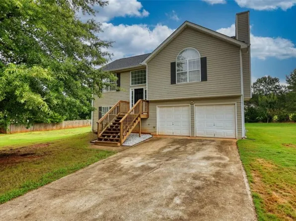 539 Meadows Ln, Social Circle, GA 30025