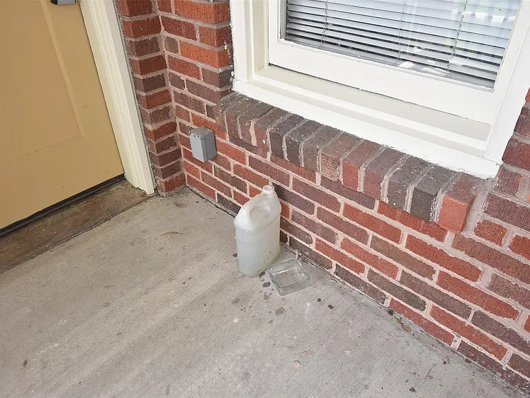 4618 Clay St #2 — Photo 27