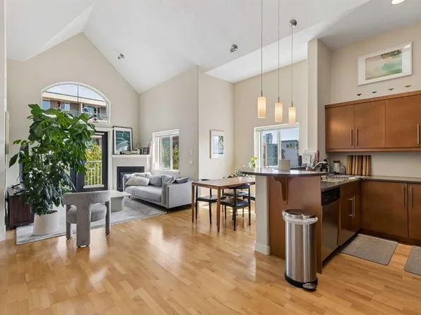 509 NE 21st Ave SW #402, Calgary, AB T2S 0G9