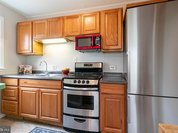 3rd image of 58 Ridge Rd