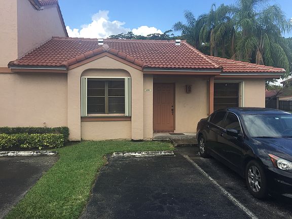 3rd image of 6551 NW 172nd Ln