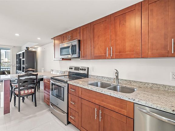 4th image of 2861 Leonard Dr APT F311