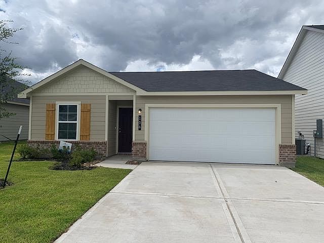 1st image of 106 Bering Dr