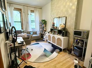 334 W 71st St APT 7, New York, NY 10023