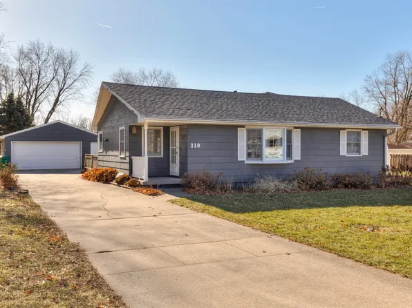 310 5th St NW, Mitchellville, IA 50169
