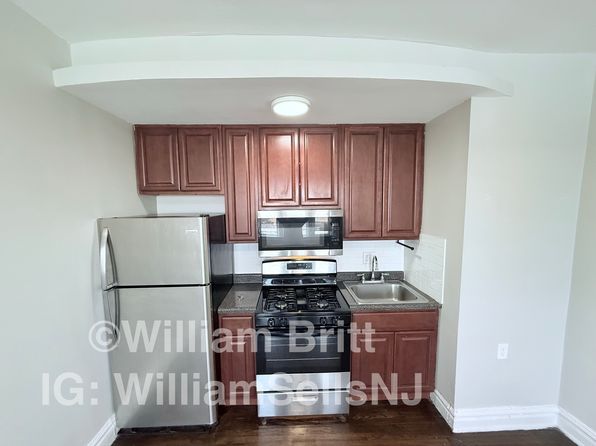 257-259 Grant Ave #A7