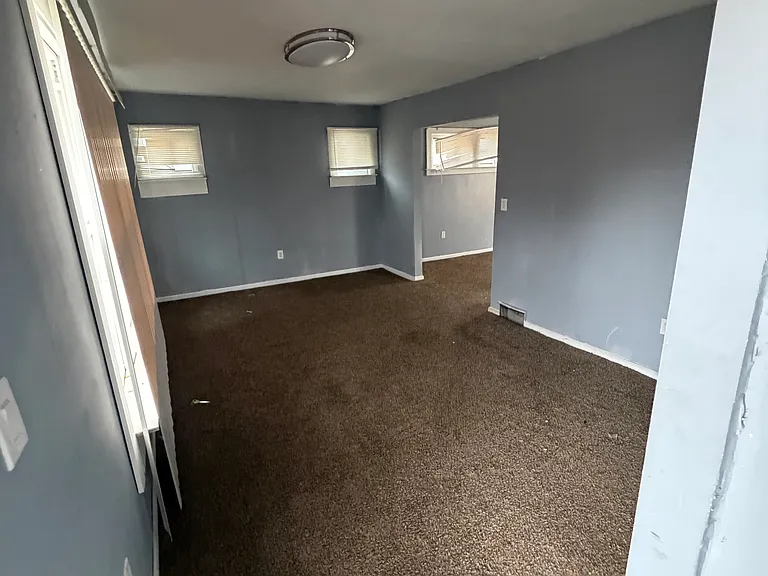 14474 Alma St — Photo 4