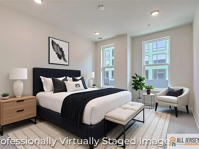 323 Sadie Cir — Photo 17