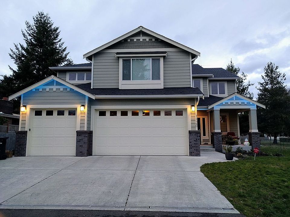 1st image of 1120 NE 152nd St