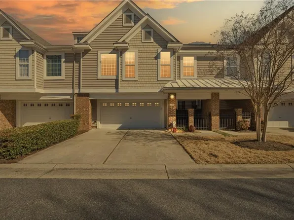 1005 Bay Breeze Dr, Suffolk, VA 23435