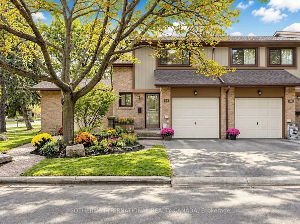 24 Fundy Bay Blvd #26, Toronto, ON M1W 3A4