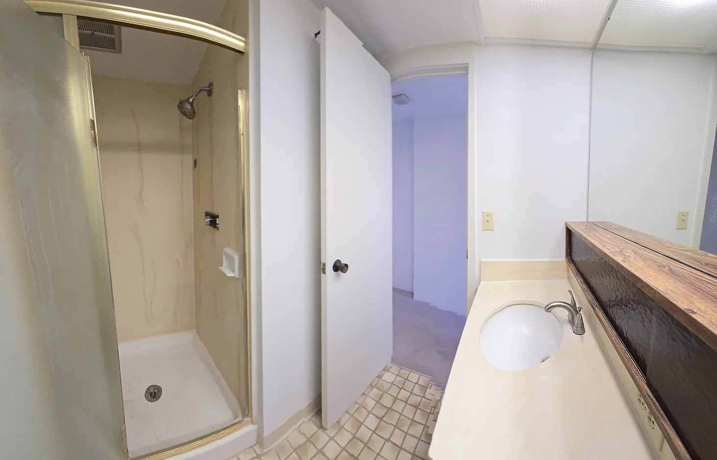 2 bed, 882 sqft, $3,200 — Photo 2