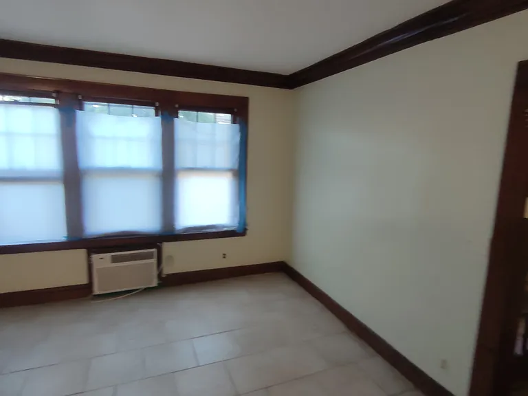 634 Madison Ave #1 — Photo 5