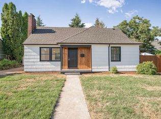 8333 NE Hassalo St, Portland, OR 97220